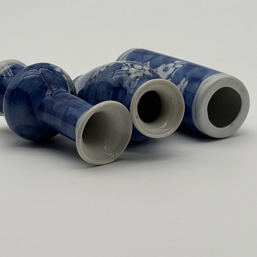 Set of 3‎ Blue and White Porcelain Miniature Bud Vases Cherry Blossom Floral